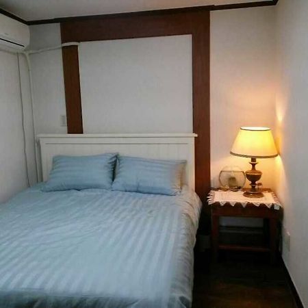 K Star Road Guesthouse - Hostel Seul Dış mekan fotoğraf