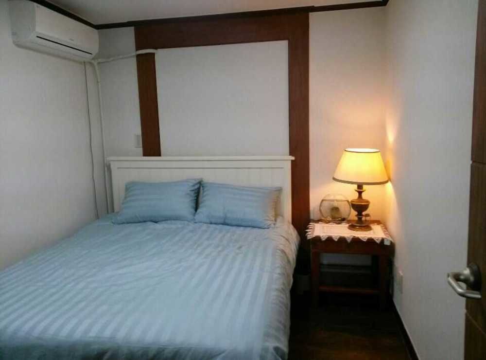 K Star Road Guesthouse - Hostel Seul Dış mekan fotoğraf